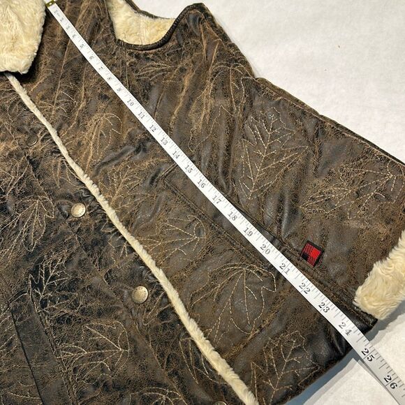 Woolrich Womens Vest Sz Medium Brown Faux Leather Sherpa Faux Fur Lined Snap But - Picture 9 of 10